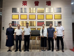 馆校共建促美育 实践育人谱新篇——广西艺术学院培训中心与广西美术馆共建教学实践基地揭牌成立